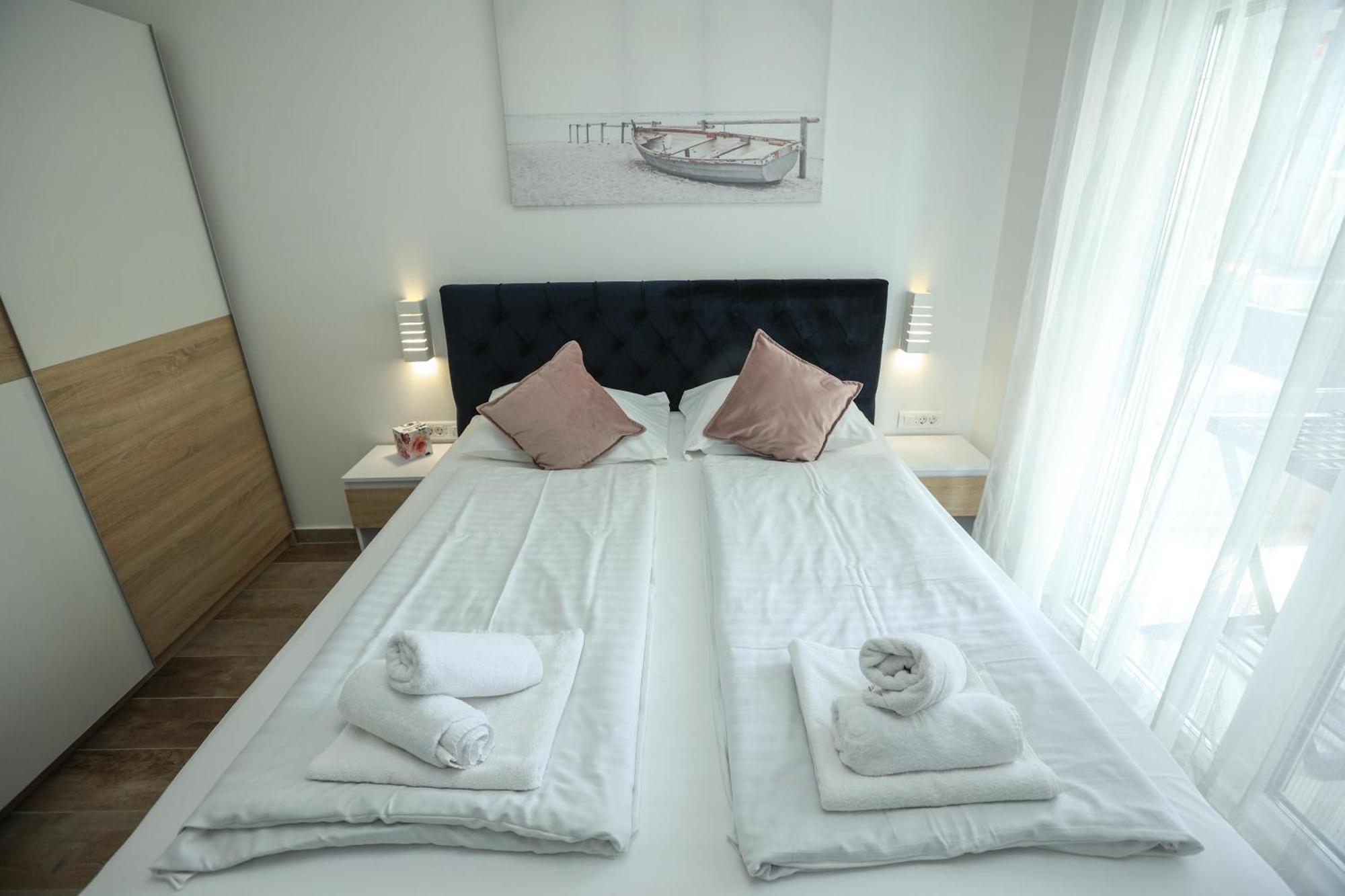 Km Exclusive Apartment *
